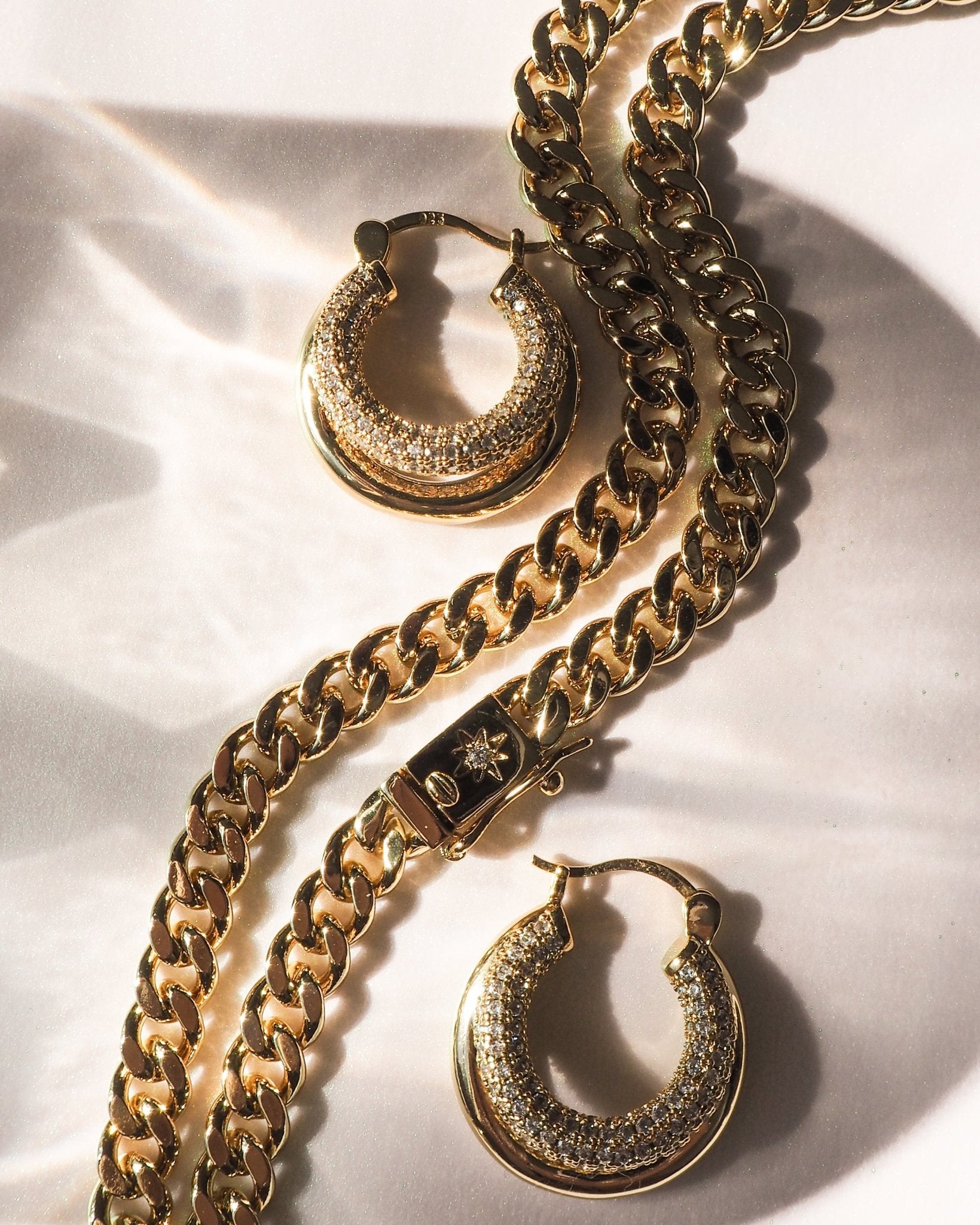 Becca necklace - five and two jewelry