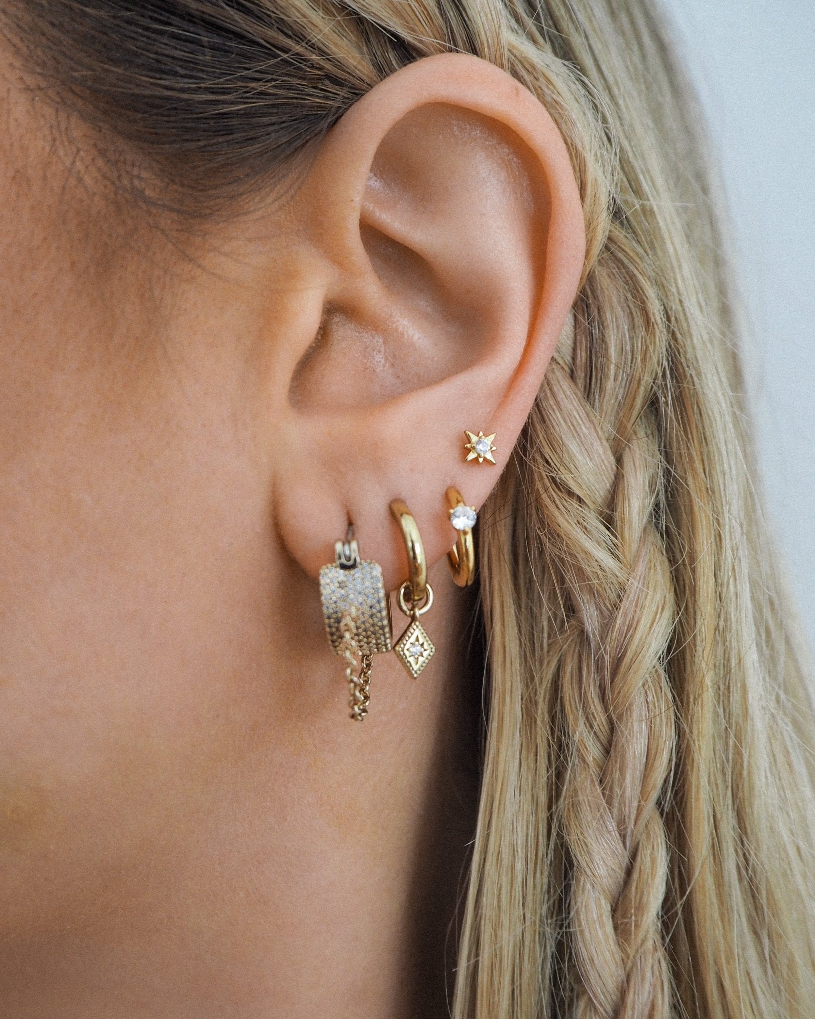 Monroe earrings - five and two jewelry