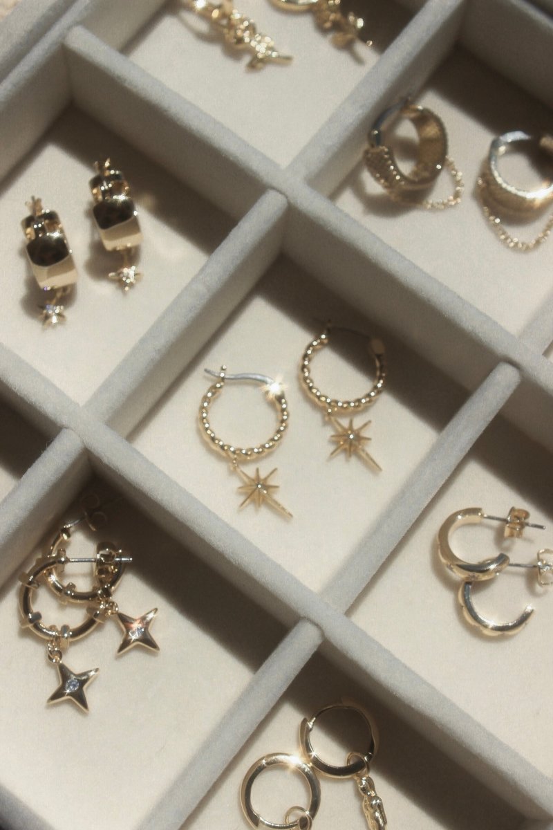 Raine earrings - five and two jewelry