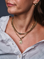 Illusion necklace