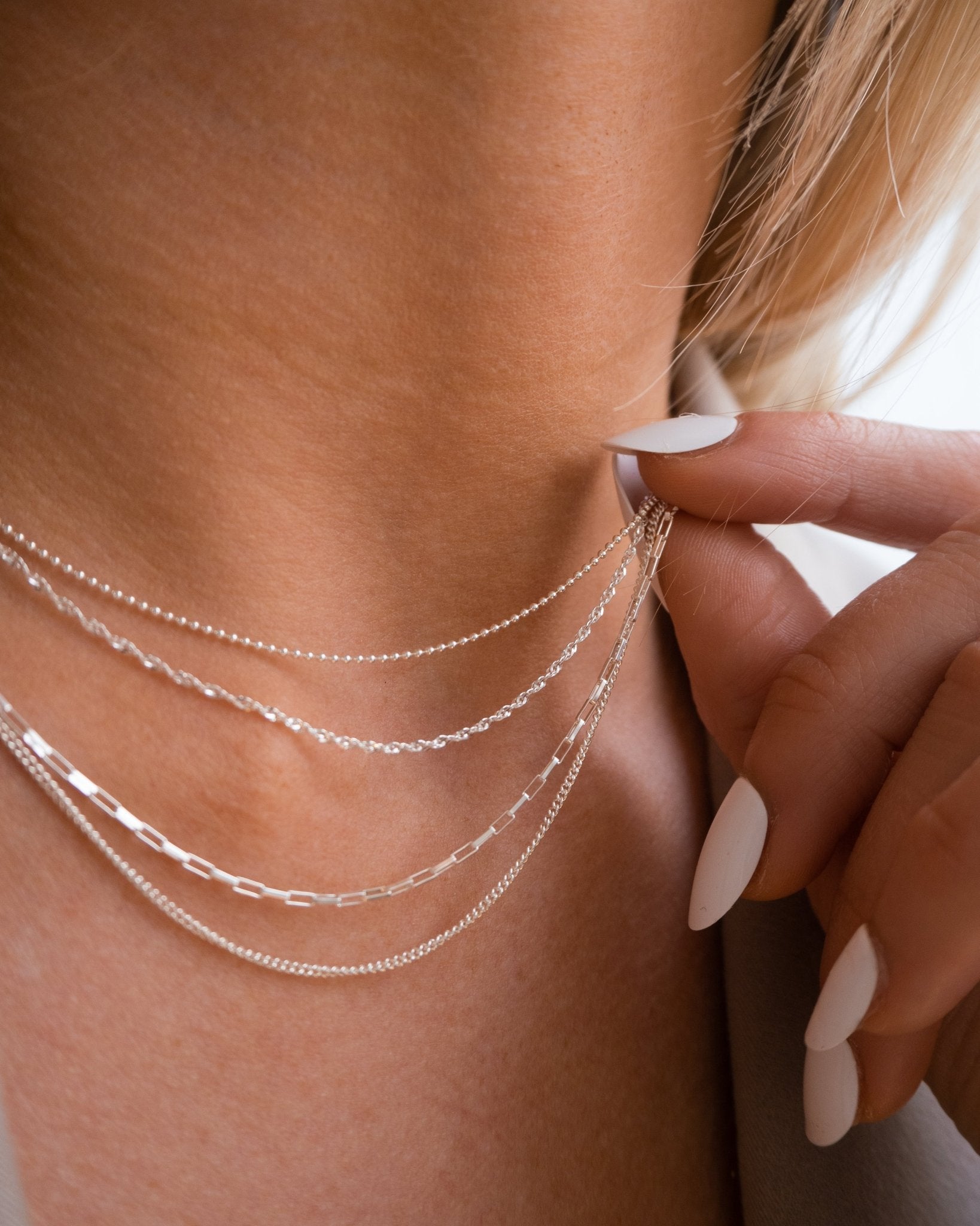 Sloane necklace five and two jewelry